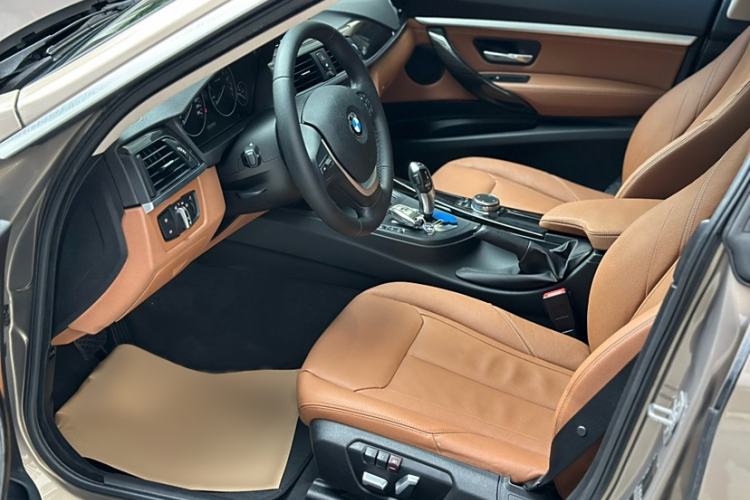 Used BMW 3 Series GT 2014 320i Design Package Model Left Front Seat