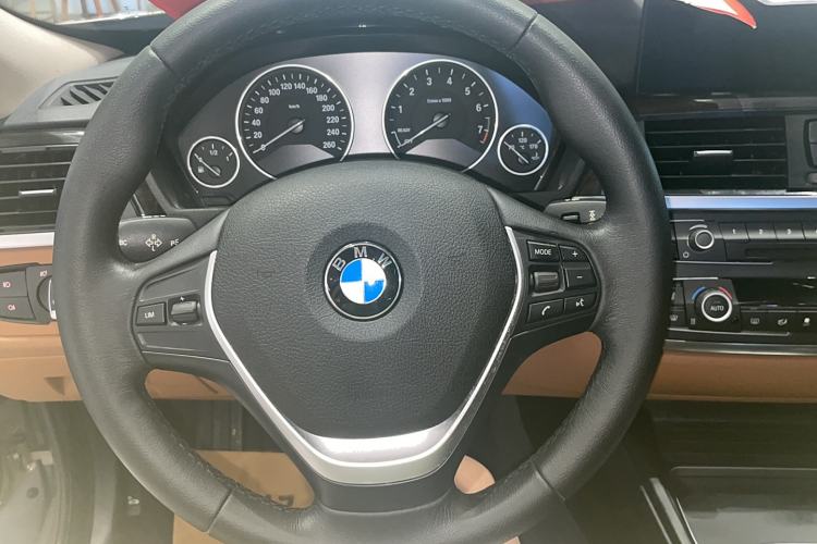 Used BMW 3 Series GT 2014 320i Design Package Model Steering Wheel