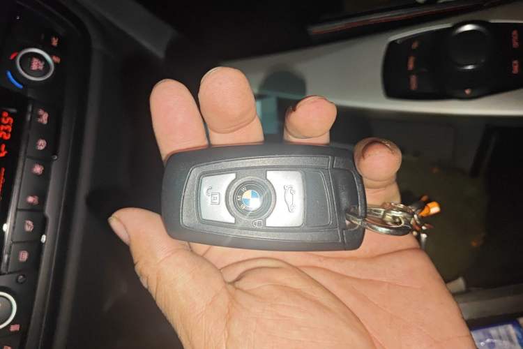 Used BMW 3 Series GT 2014 320i Leading Model Vehicle Key