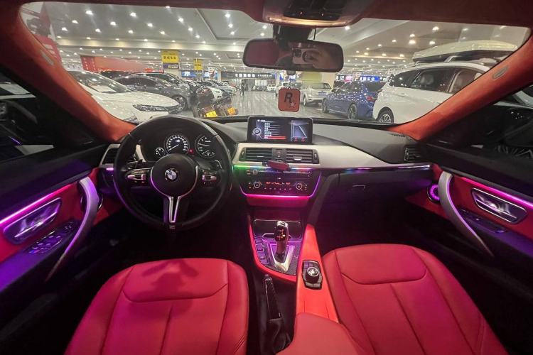 Used BMW 3 Series GT 2016 320i Fashion Model Interior 4