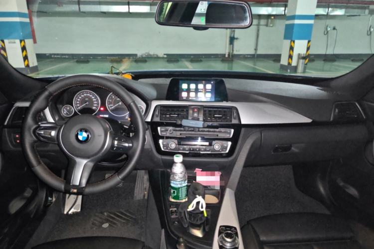 Used BMW 3 Series GT 2016 320i Design Package Edition Center Console