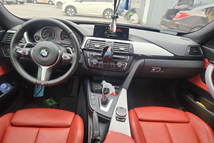 Used BMW 3 Series GT 2016 328i Design Package Model Center Console