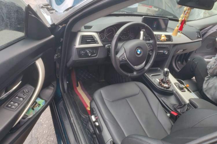 Used BMW 3 Series GT 2016 320i Fashion Model Driver Seat