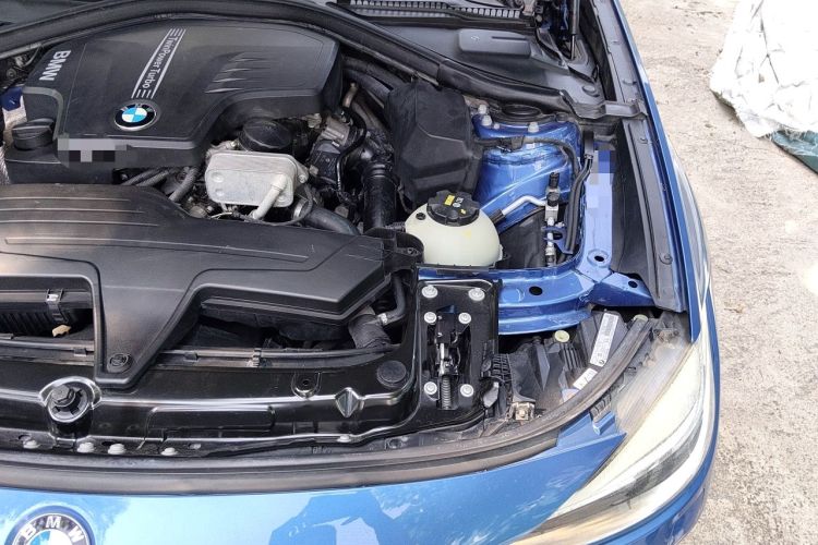 Used BMW 3 Series GT 2016 328i Design Package Model Engine Bay Left