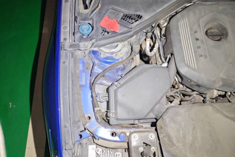 Used BMW 3 Series GT 2016 320i Design Package Edition Engine Bay Right