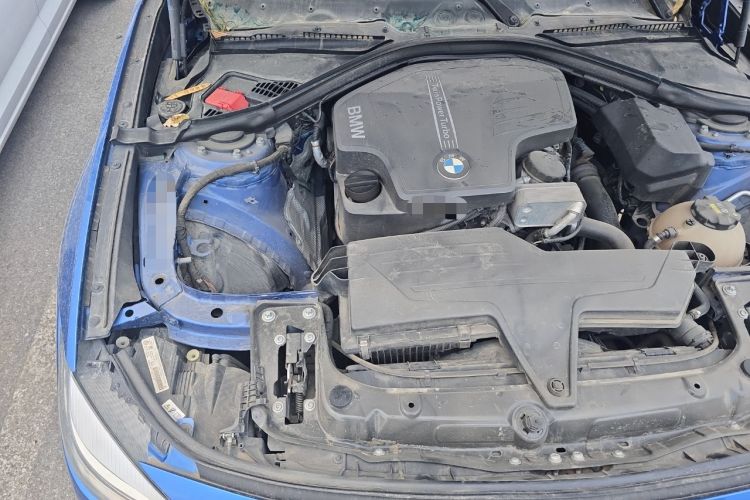 Used BMW 3 Series GT 2016 328i Design Package Model Engine Bay Right
