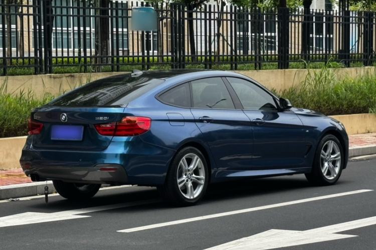 Used BMW 3 Series GT 2016 320i Design Package Edition Exterior 10