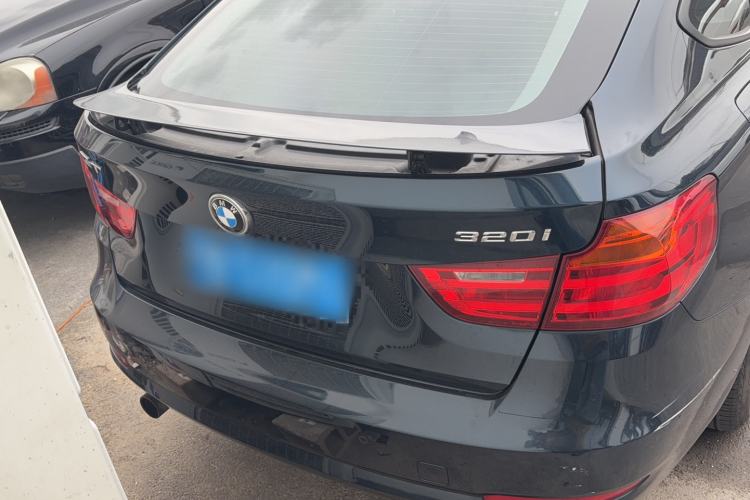 Used BMW 3 Series GT 2016 320i Fashion Model Exterior 4