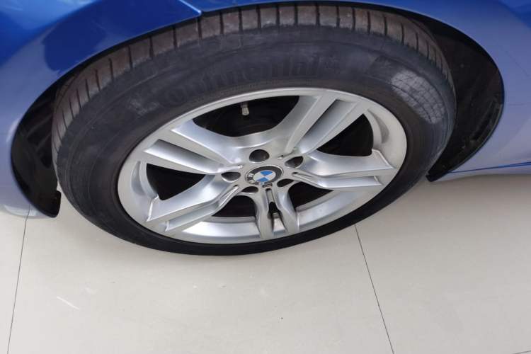 Used BMW 3 Series GT 2016 320i Design Package Edition Exterior 4