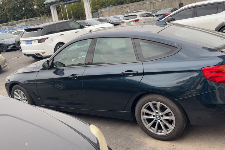 Used BMW 3 Series GT 2016 320i Fashion Model Exterior 5