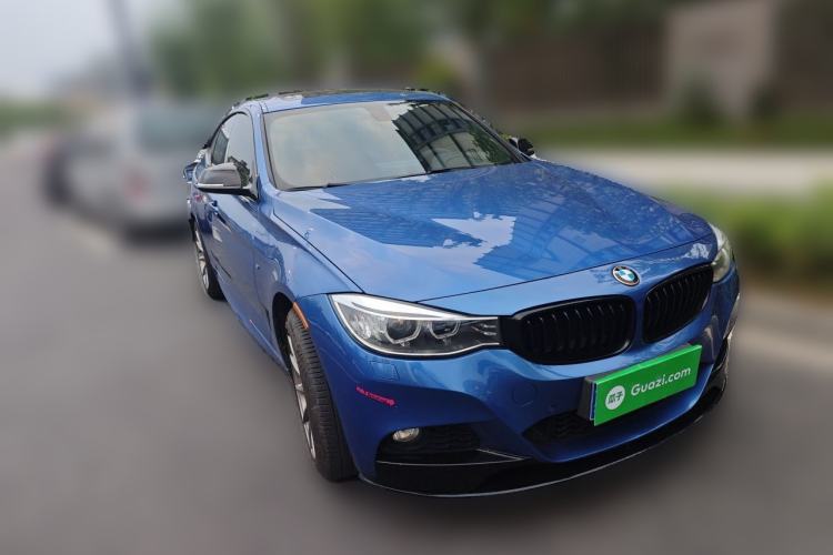 Used BMW 3 Series GT 2016 320i Design Package Edition Front Right 45 Deg