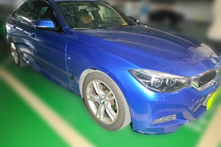 Used BMW 3 Series GT 2016 320i Design Package Edition Front Right 45 Deg