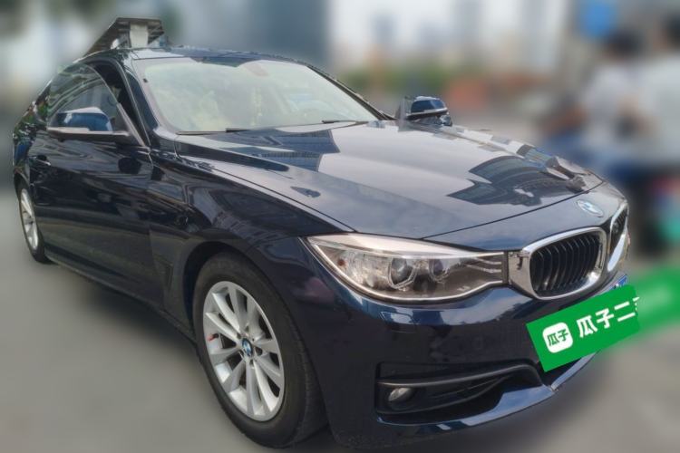 Used BMW 3 Series GT 2016 320i Fashion Model Front Right 45 Deg