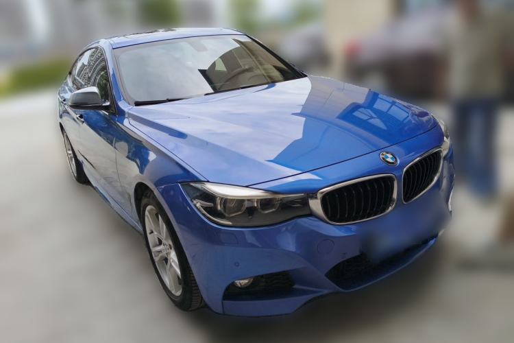 Used BMW 3 Series GT 2016 320i Design Package Edition Front Right 45 Deg