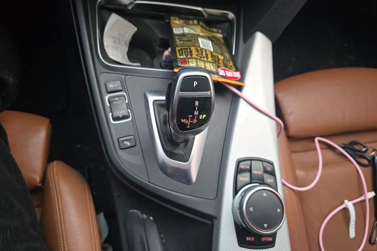 Used BMW 3 Series GT 2016 328i Design Package Model Gear Lever
