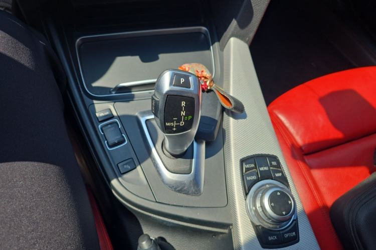Used BMW 3 Series GT 2016 320i Design Package Edition Gear Lever