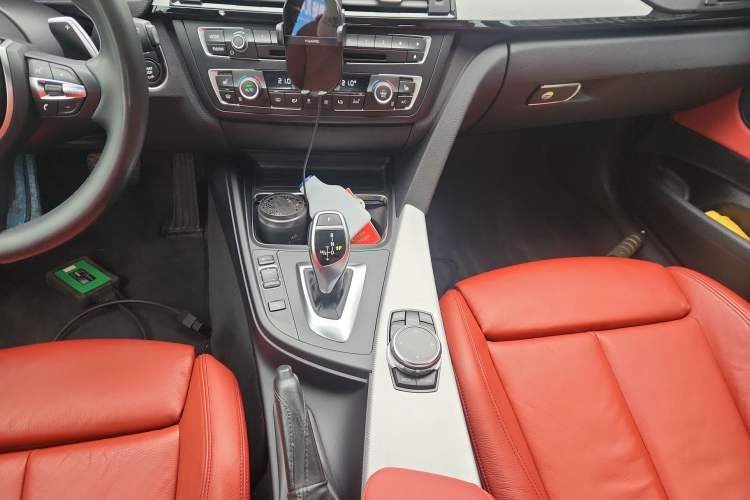 Used BMW 3 Series GT 2016 328i Design Package Model Gear Lever