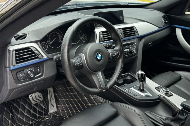 Used BMW 3 Series GT 2016 320i Design Package Edition Interior 10