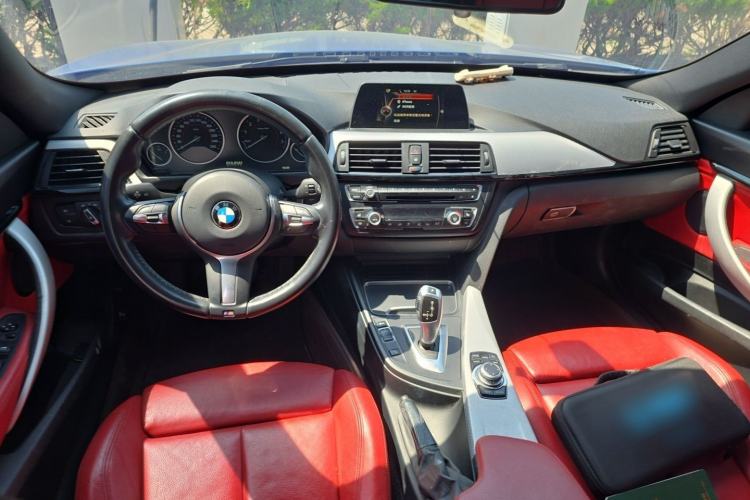 Used BMW 3 Series GT 2016 320i Design Package Edition Interior 2