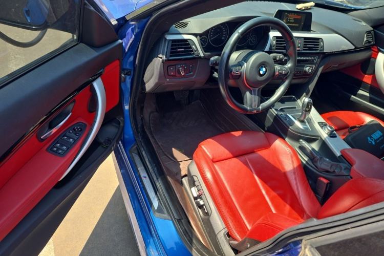 Used BMW 3 Series GT 2016 320i Design Package Edition Interior 3