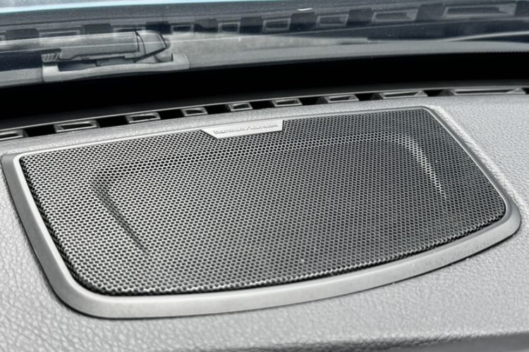 Used BMW 3 Series GT 2016 320i Design Package Edition Interior 5