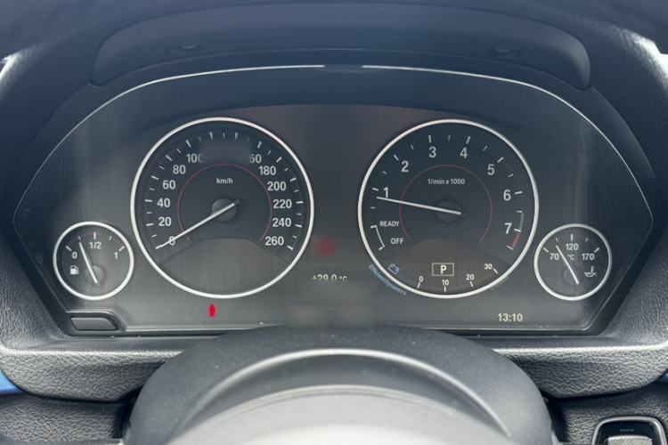 Used BMW 3 Series GT 2016 320i Design Package Edition Interior 9