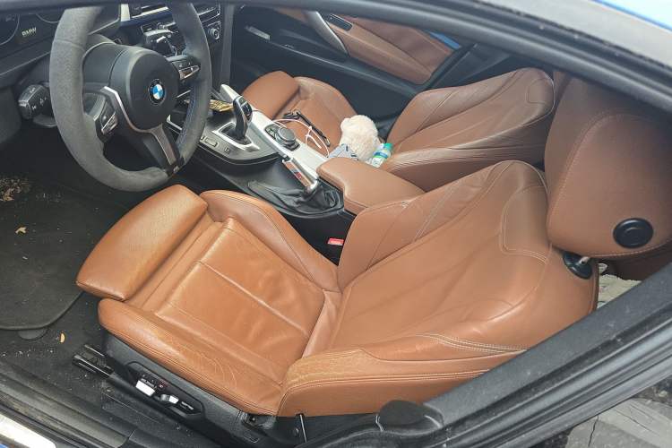 Used BMW 3 Series GT 2016 328i Design Package Model Left Front Seat