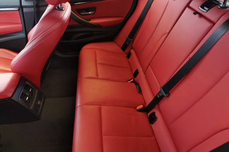 Used BMW 3 Series GT 2016 320i Design Package Edition Left Rear Seat