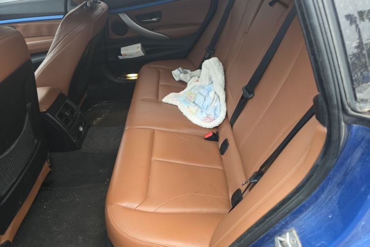 Used BMW 3 Series GT 2016 328i Design Package Model Left Rear Seat
