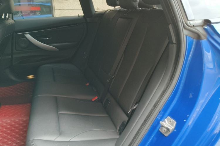 Used BMW 3 Series GT 2016 320i Design Package Edition Left Rear Seat