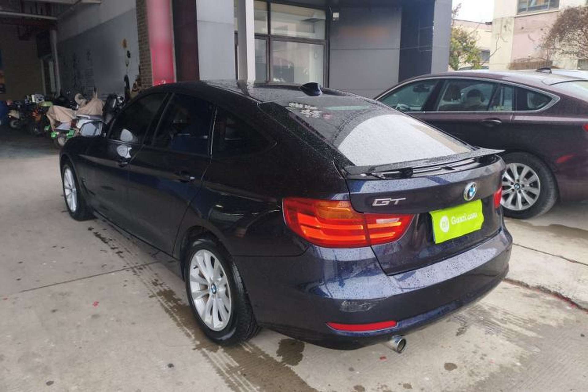 Used BMW 3 Series GT 2016 320i Fashion Model Rear Left 45 Deg