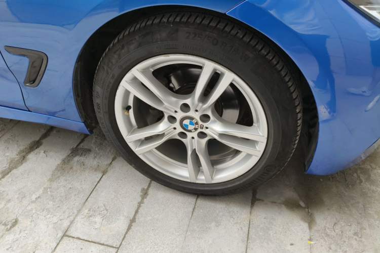 Used BMW 3 Series GT 2016 320i Design Package Edition Right Front Wheel Hub