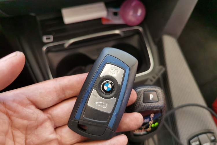 Used BMW 3 Series GT 2016 320i Design Package Edition Vehicle Key