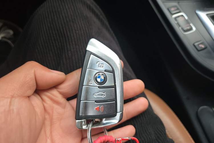 Used BMW 3 Series GT 2016 328i Design Package Model Vehicle Key