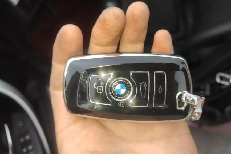 Used BMW 3 Series GT 2016 320i Fashion Model Vehicle Key
