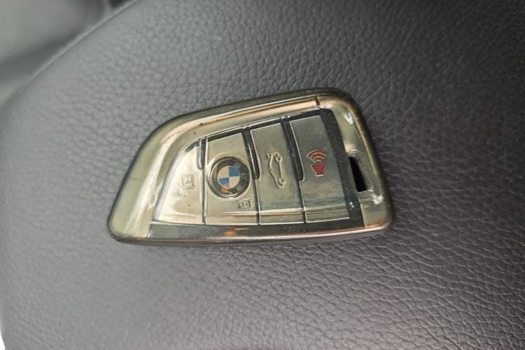 Used BMW 3 Series GT 2016 320i Design Package Edition Vehicle Key