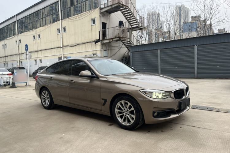 Used BMW 3 Series GT 2016 320i Fashion Model Exterior 9