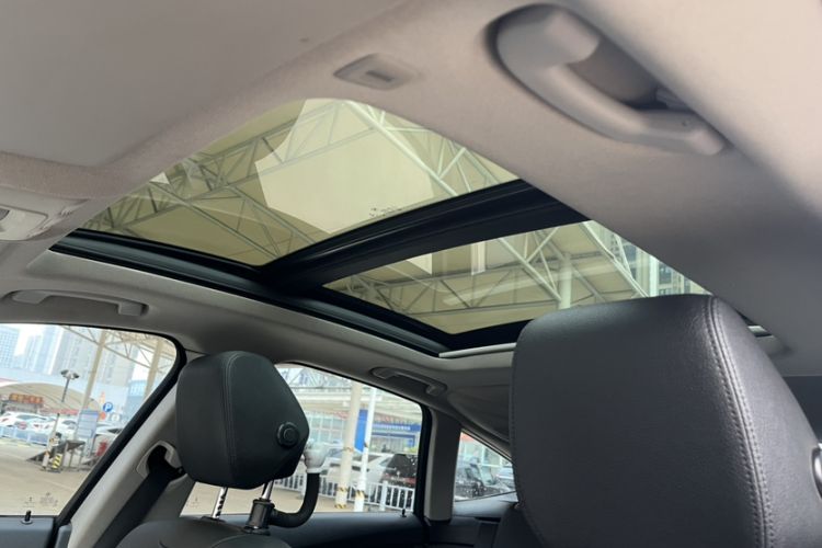 Used BMW 3 Series GT 2016 320i Fashion Model Interior 1