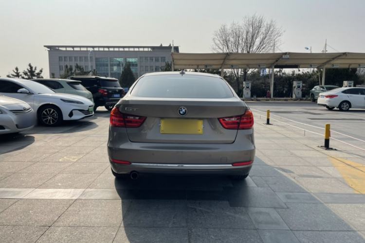 Used BMW 3 Series GT 2016 320i Design Package Edition Exterior 4