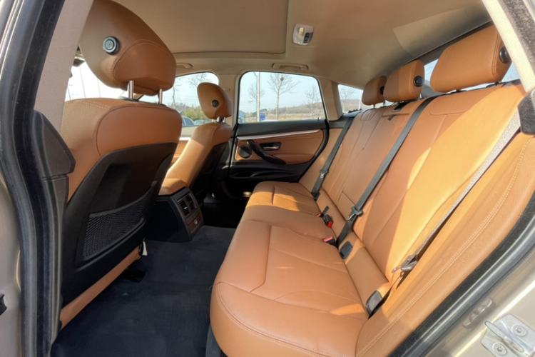 Used BMW 3 Series GT 2016 320i Design Package Edition Interior 3