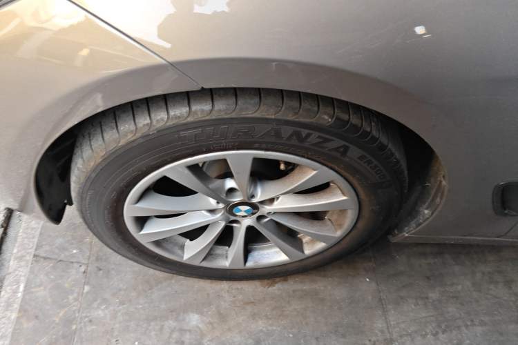 Used BMW 3 Series GT 2016 320i Fashion Model Left Front Wheel Hub