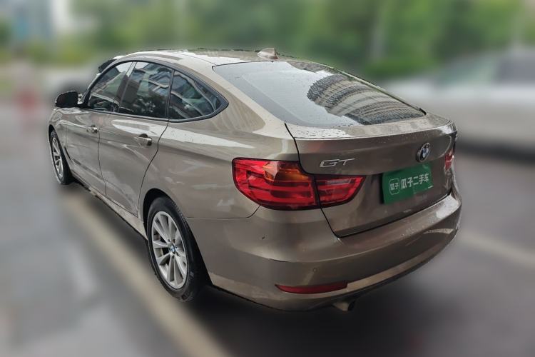 Used BMW 3 Series GT 2016 320i Fashion Model Rear Left 45 Deg
