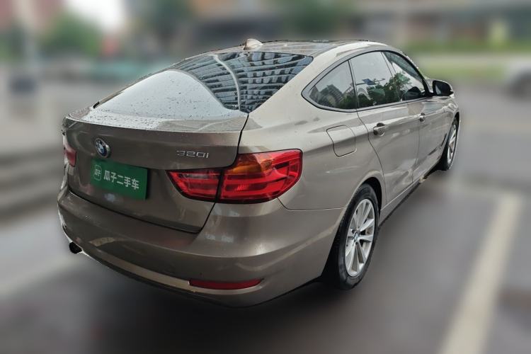 Used BMW 3 Series GT 2016 320i Fashion Model Rear Right 45 Deg