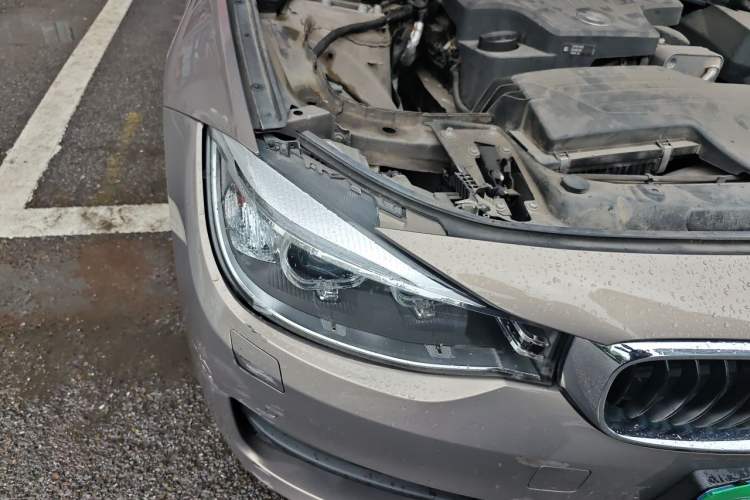 Used BMW 3 Series GT 2016 320i Fashion Model Right Front Headlight