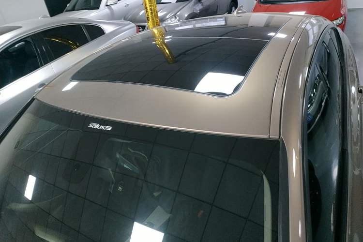 Used BMW 3 Series GT 2016 320i Fashion Model Roof