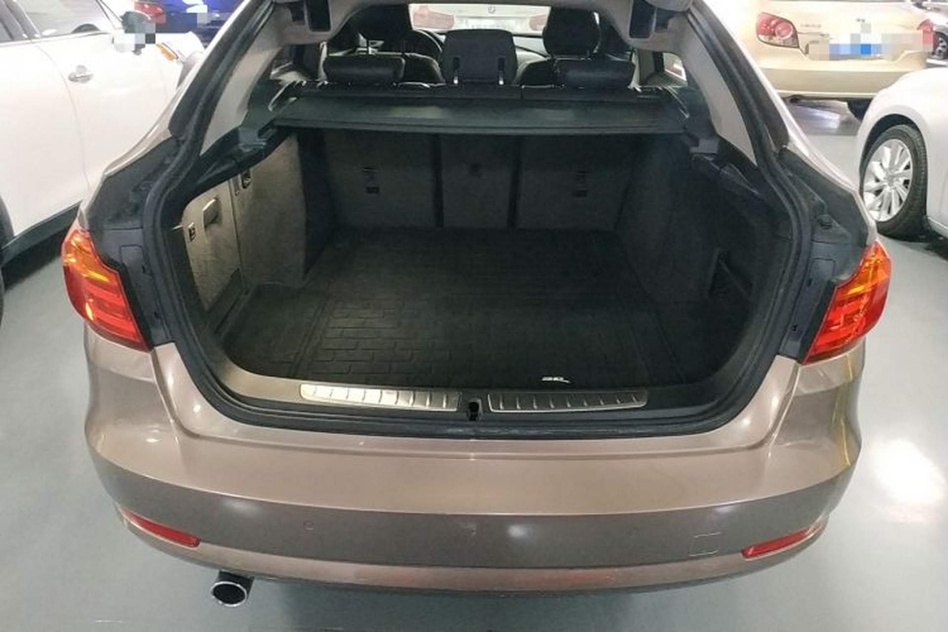 Used BMW 3 Series GT 2016 320i Fashion Model Trunk