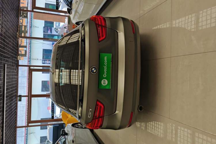 Used BMW 3 Series GT 2016 320i Fashion Model Exterior 5