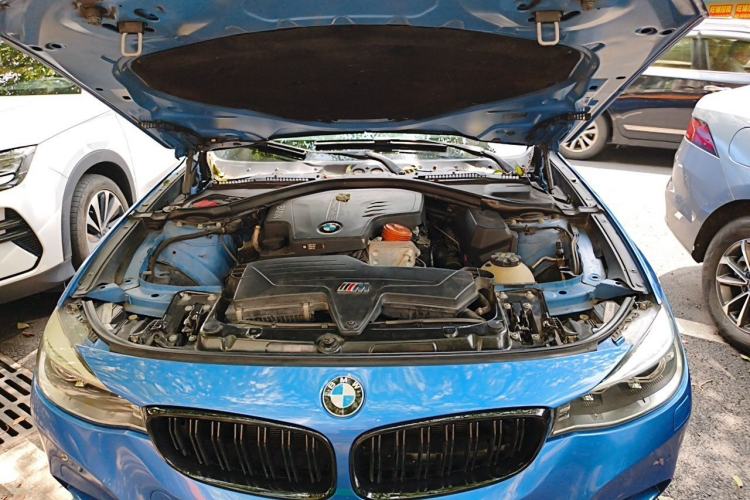 Used BMW 3 Series GT 2016 328i Design Package Model Engine Bay