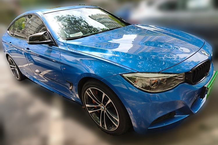 Used BMW 3 Series GT 2016 328i Design Package Model Front Right 45 Deg