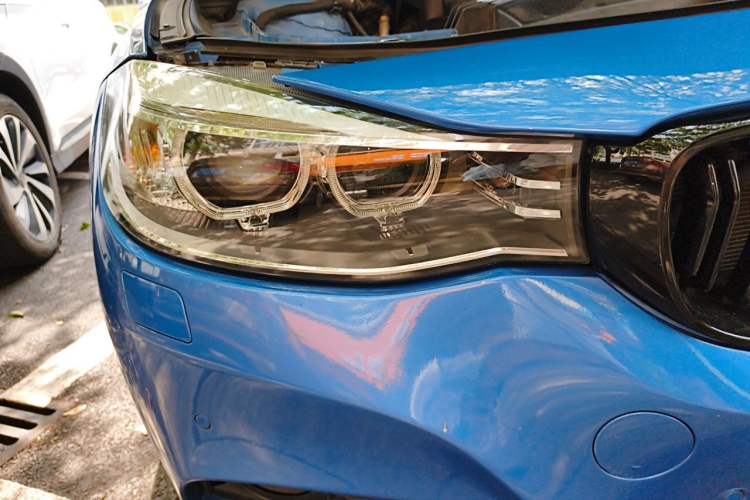 Used BMW 3 Series GT 2016 328i Design Package Model Right Front Headlight